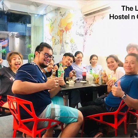 The Lily Hostel & Coffee Ho-Chi-Minh-Stadt Exterior foto
