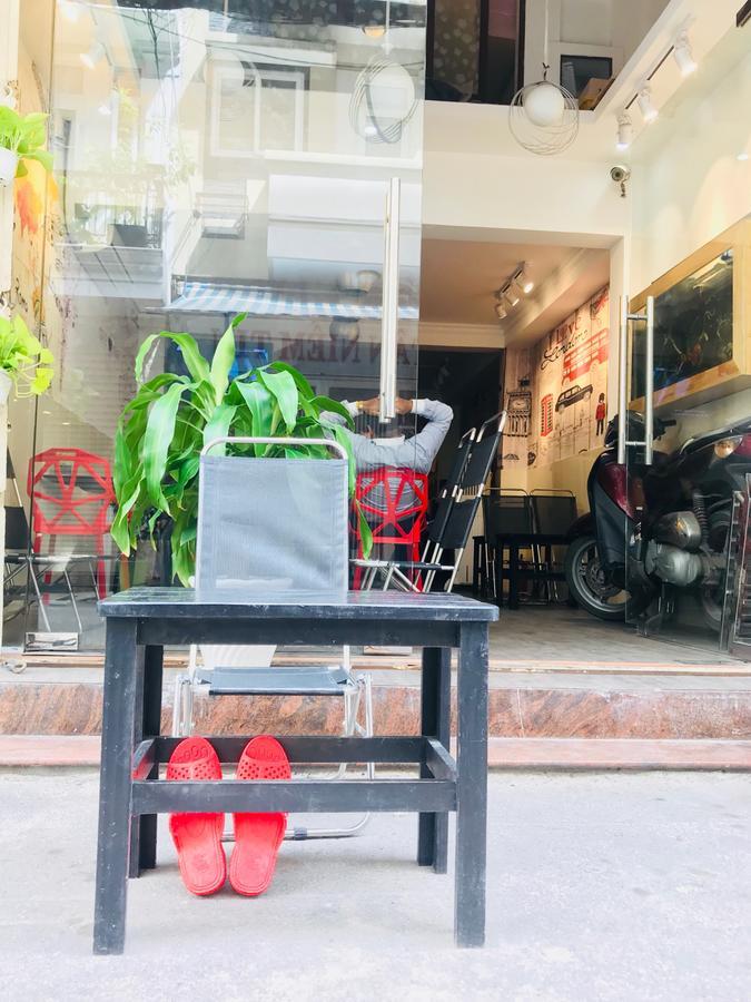 The Lily Hostel & Coffee Ho-Chi-Minh-Stadt Exterior foto