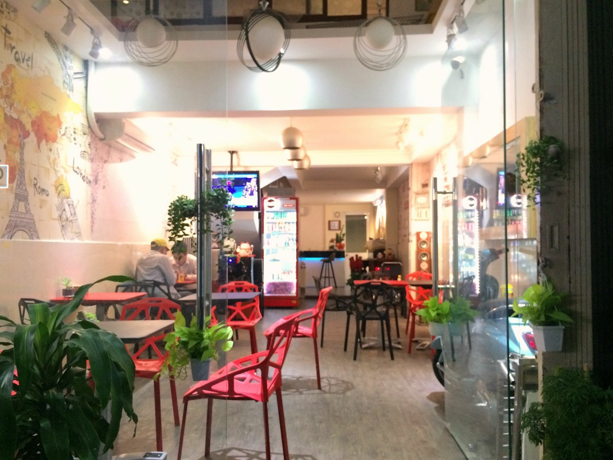 The Lily Hostel & Coffee Ho-Chi-Minh-Stadt Exterior foto